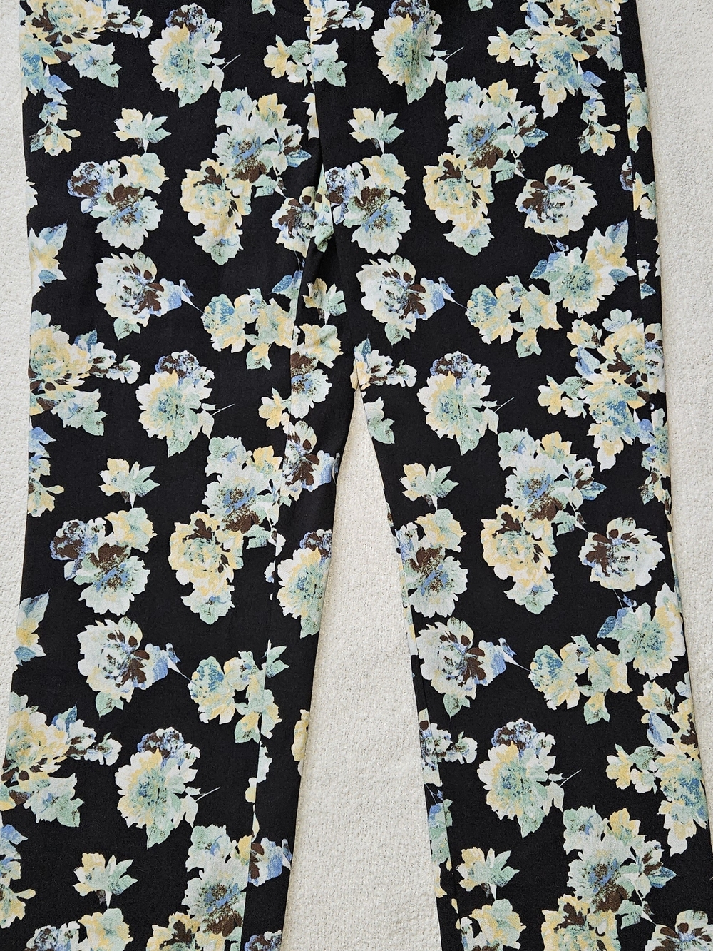 Women's Black Floral Stretch Capris with Yellow & Blue Blooms